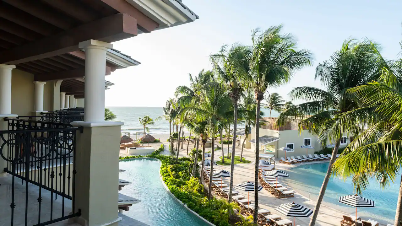 изглед море басейн и плаж хаят мексико.jpg