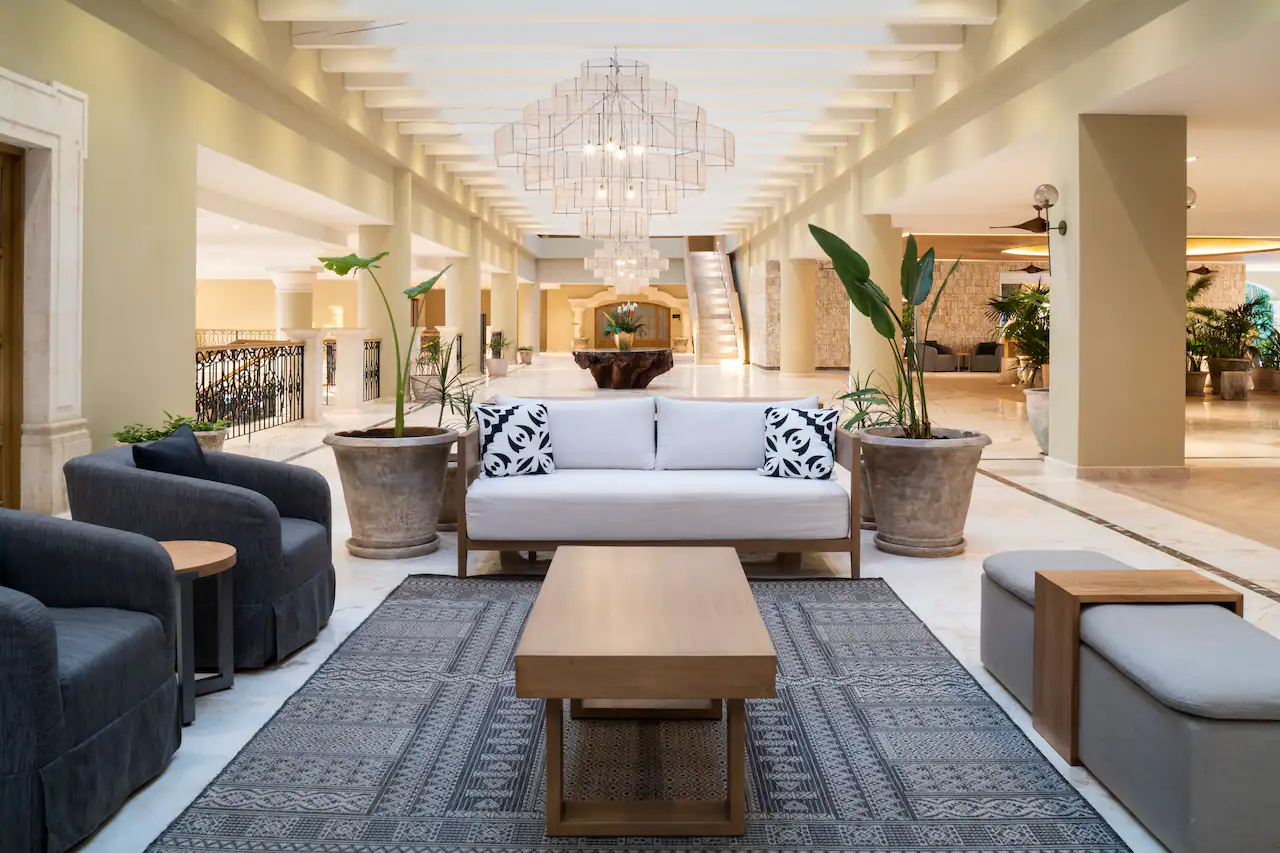 луксозно лоби на хотел хаят ривиера мая.jpg