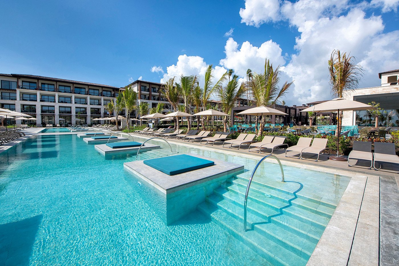 lopesan-costa-bavaro-10